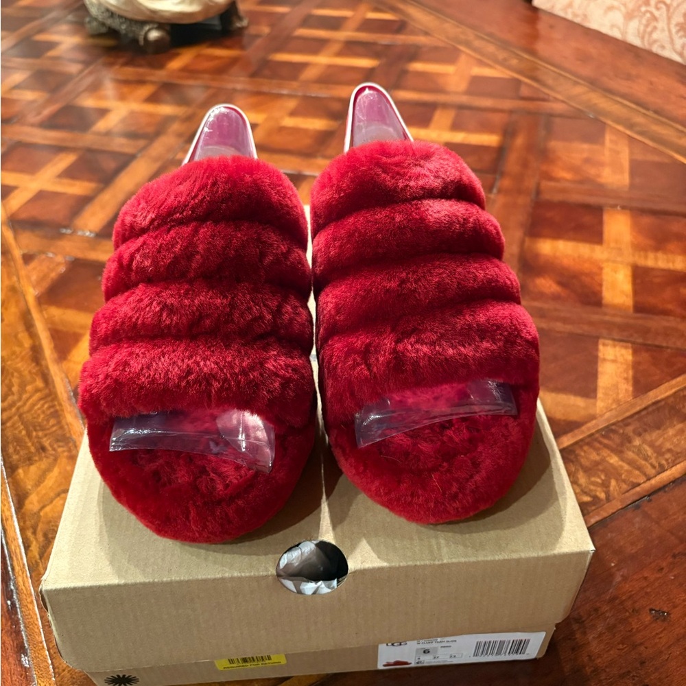 UGG Red Fluff Yeah Slide